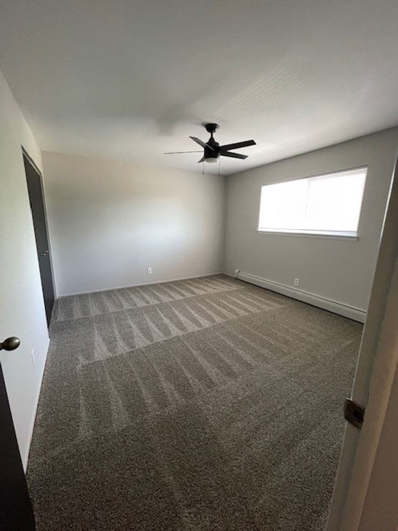 Milford Apartment: 855 E. Commerce Street