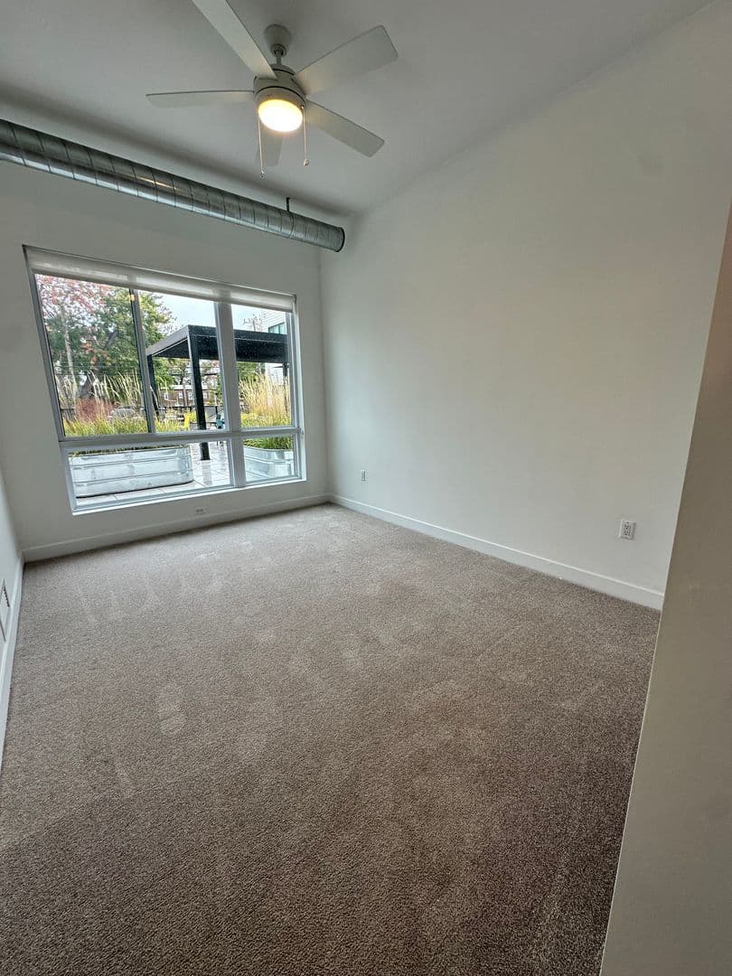 Royal Oak Apartment: 1148 S Washington Ave.