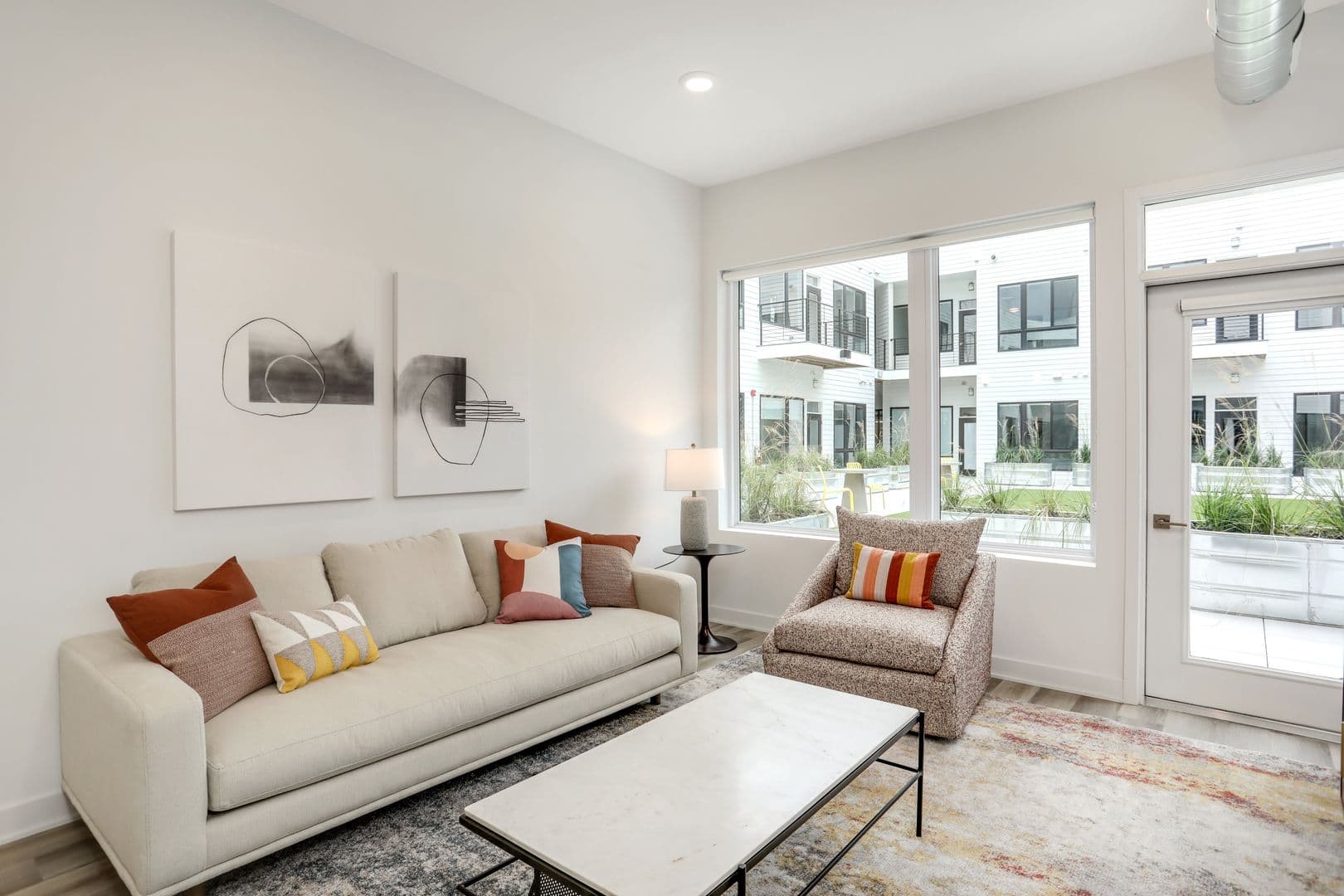 Royal Oak Apartment: 1148 S Washington Ave.