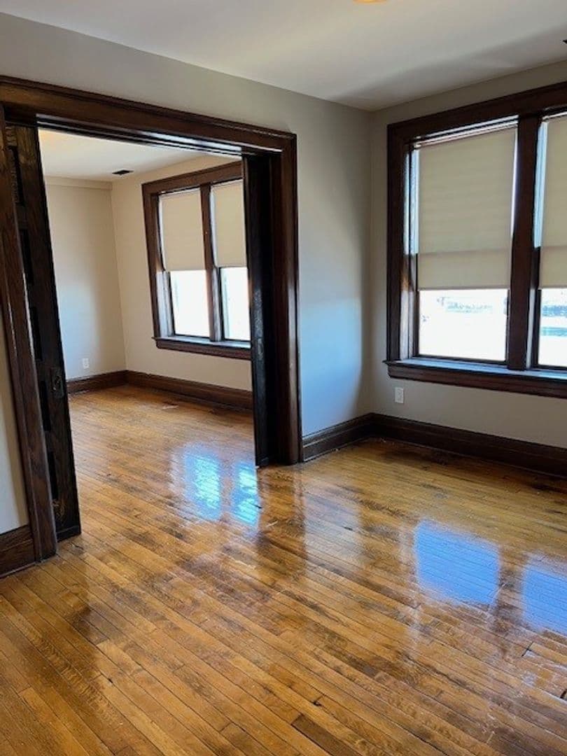 Detroit Apartment: 14 Charlotte St