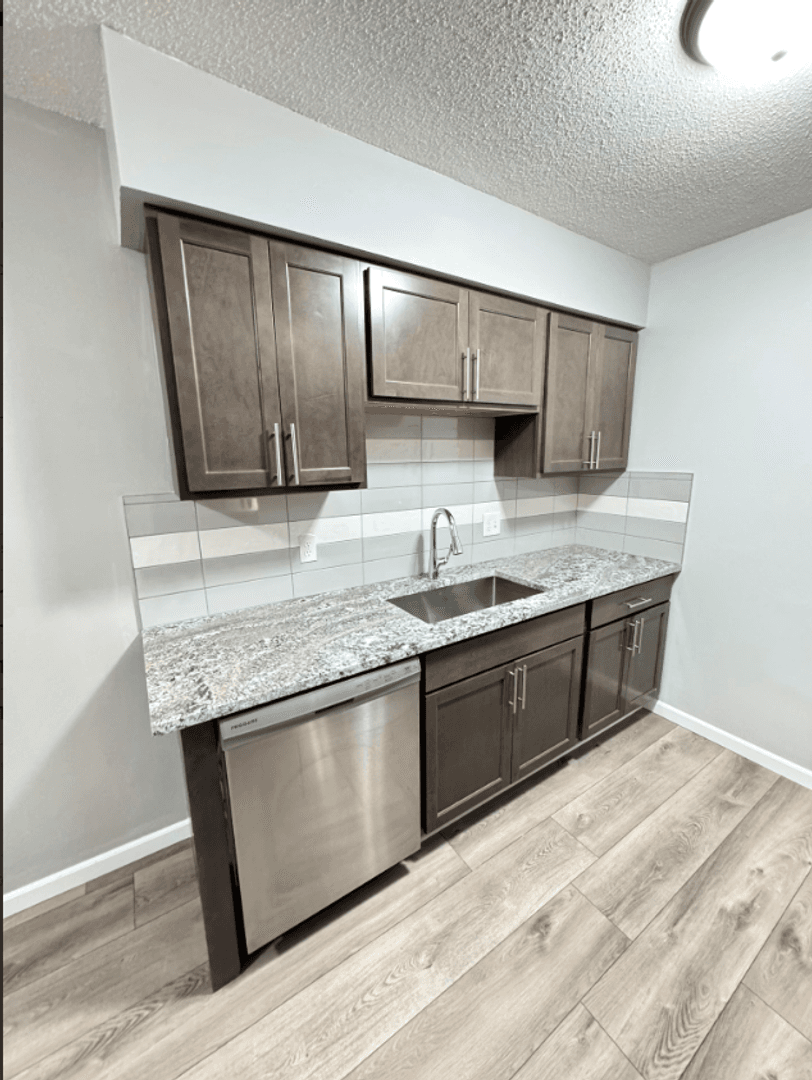 Walled Lake Apartment: 1250 E West Maple Rd