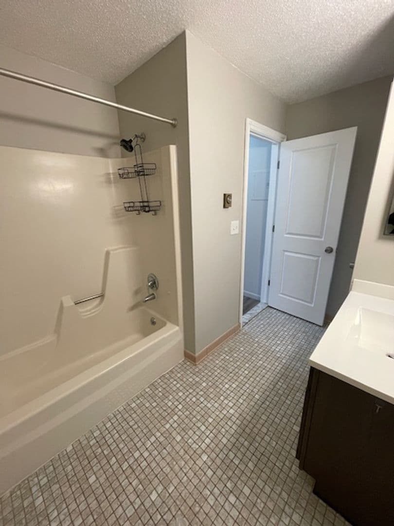 Walled Lake Apartment: 1250 E West Maple Rd