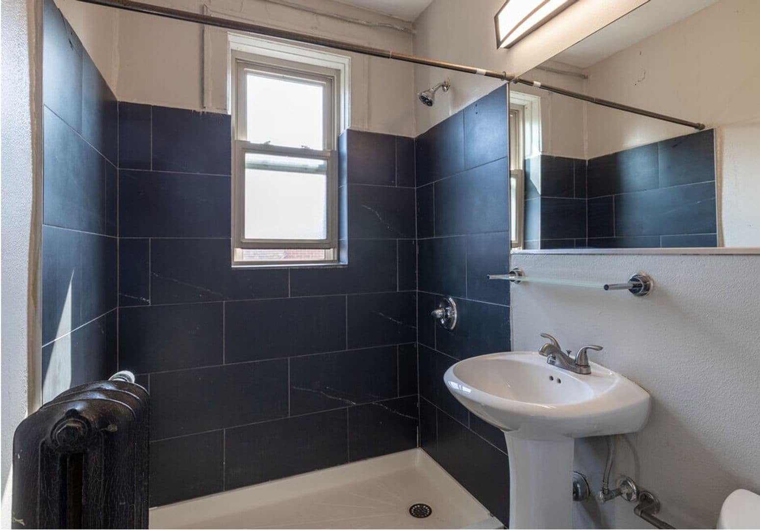 Dearborn Apartment: 851 Oakwood Blvd