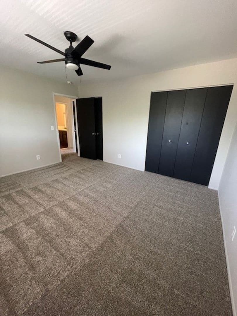 Milford Apartment: 855 E. Commerce Street