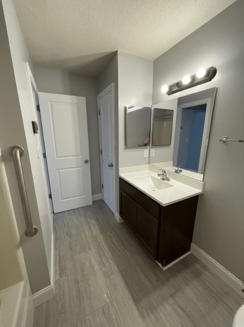 Walled Lake Apartment: 1250 E West Maple Rd