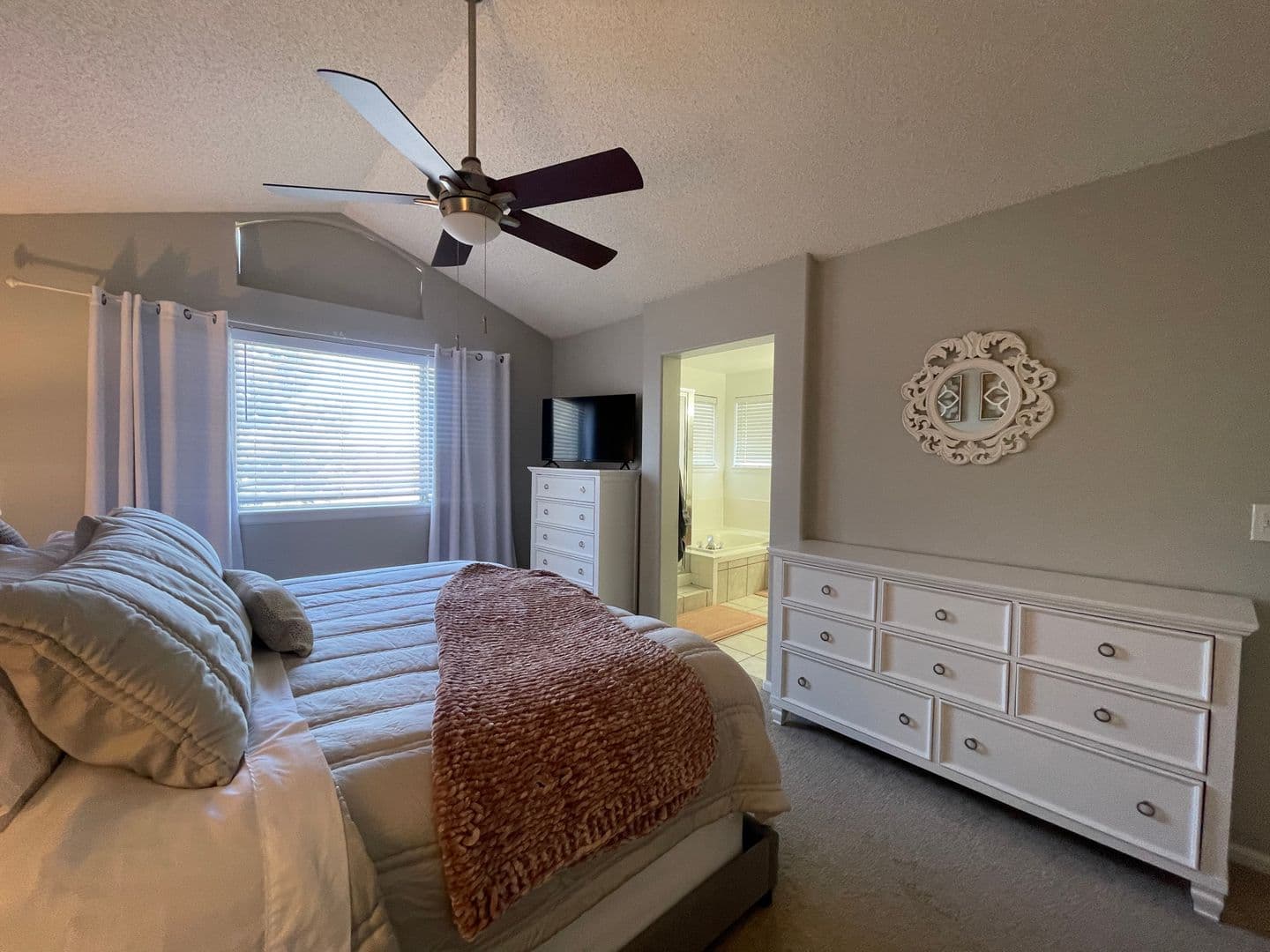 Highlands Ranch House: 10181 Woodrose Court