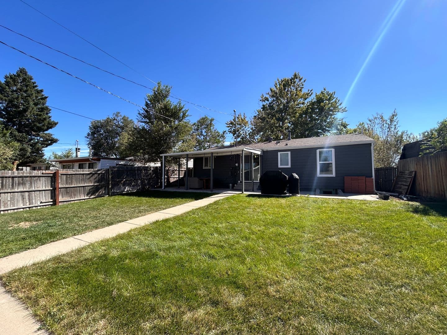 Denver House: 1571 W. Cedar Avenue