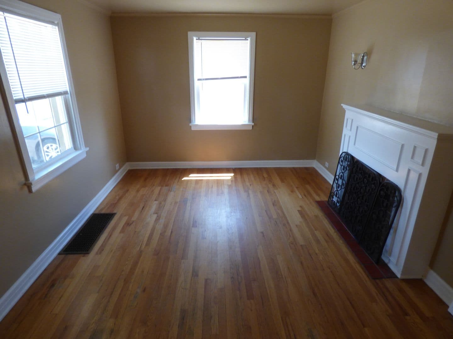 Denver House: 4915 N Fillmore Street