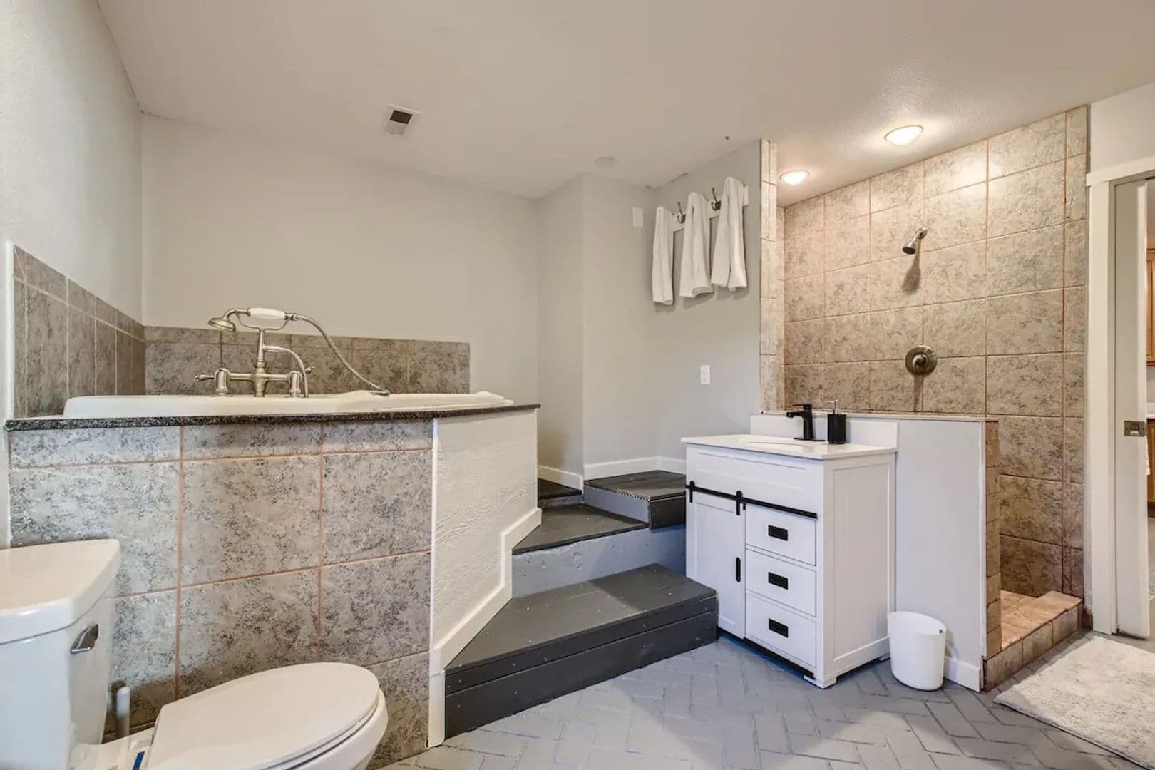 Denver Condo: 2359 W. Moffat Place