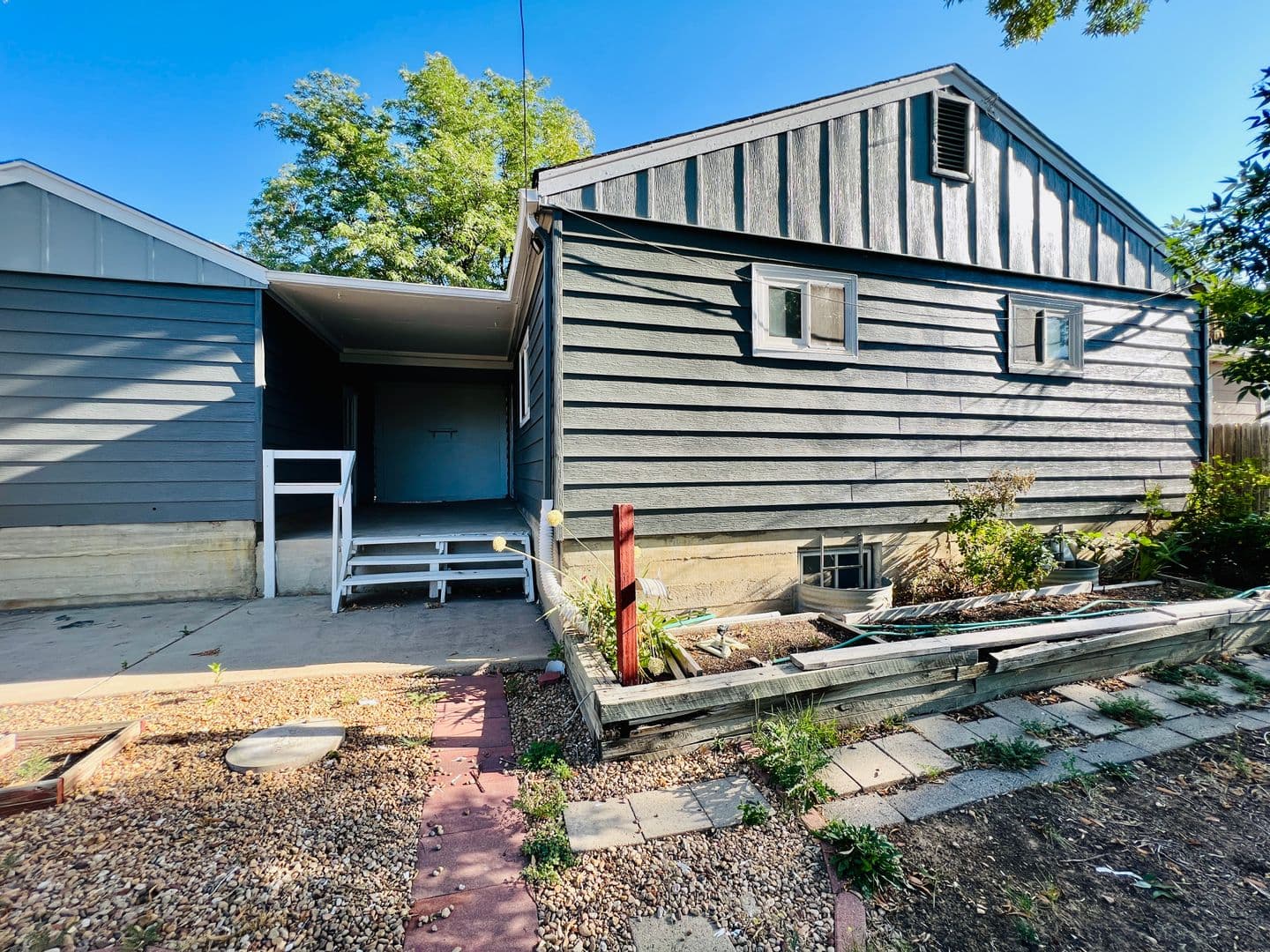Denver House: 4726 E. Utah Place