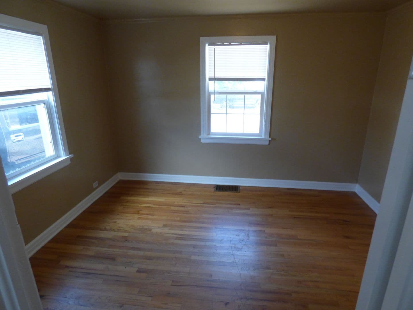 Denver House: 4915 N Fillmore Street