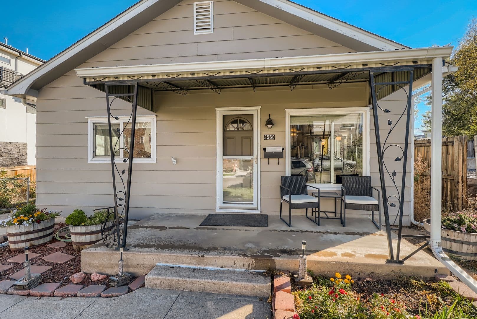 Englewood House: 3550 S Emerson Street