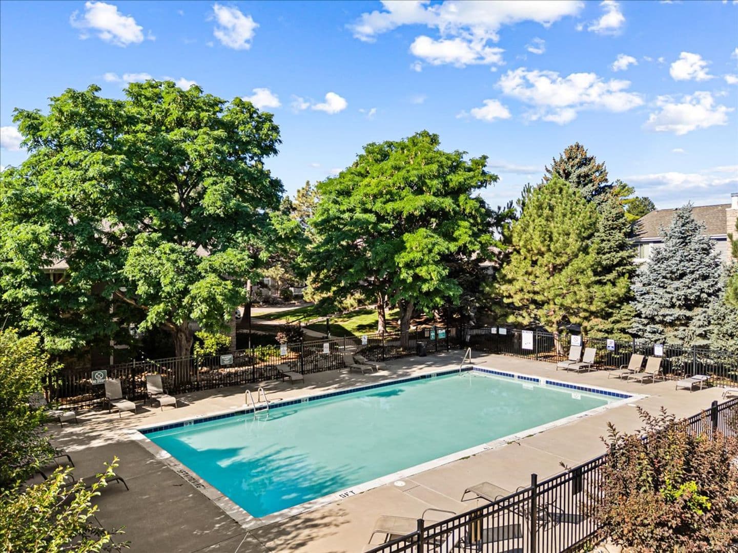 Denver Condo: 4400 S Quebec St #B105