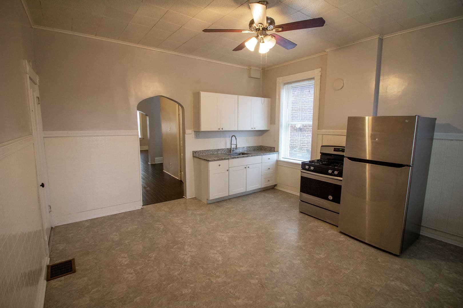 Saint Louis Apartment: 4265-67 Oleatha Ave