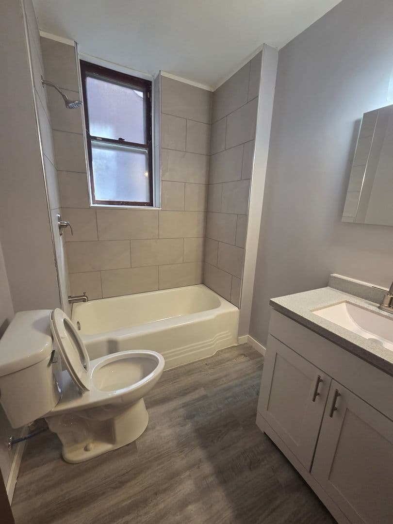 St Louis Apartment: 3451-3453 Iowa