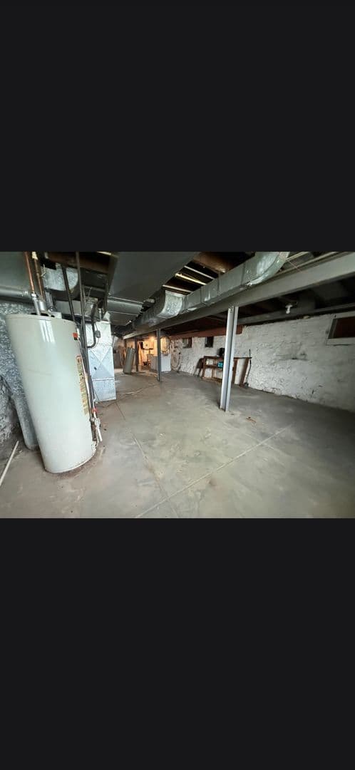 St.Louis Apartment: 5530 Louisiana Ave.
