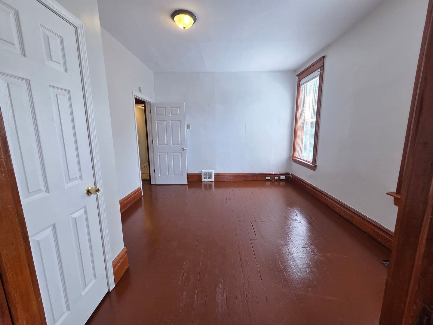 Saint Louis Apartment: 3131 Keokuk St.