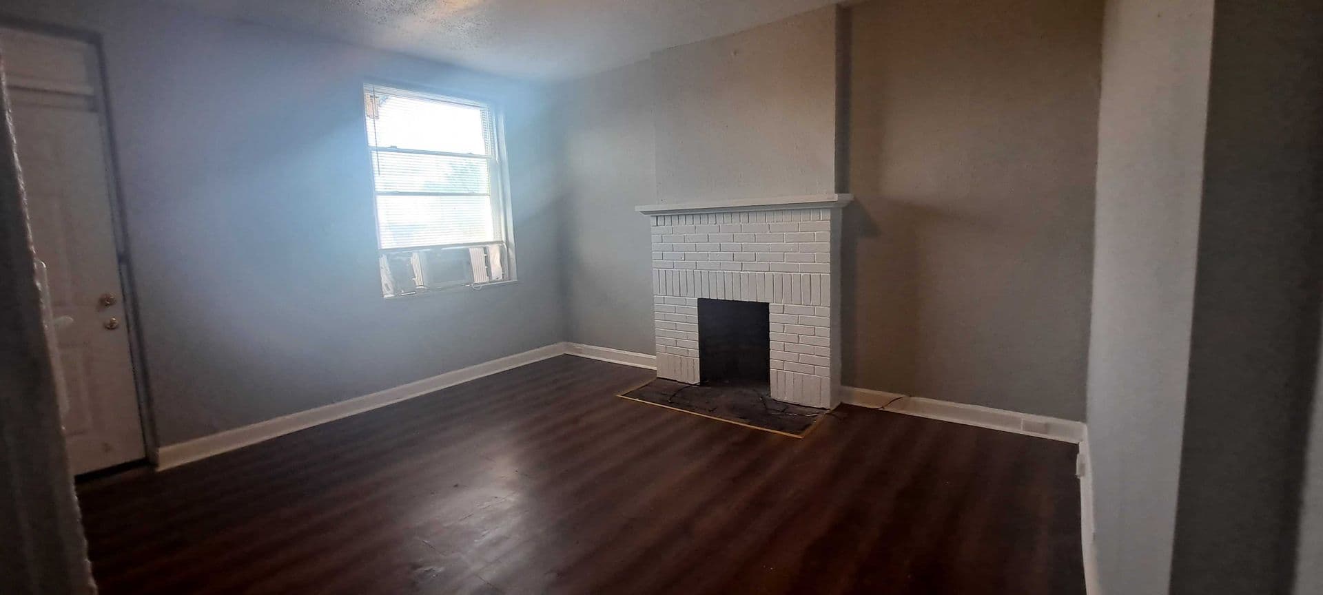 St. Louis Apartment: 2835-37 Miami St