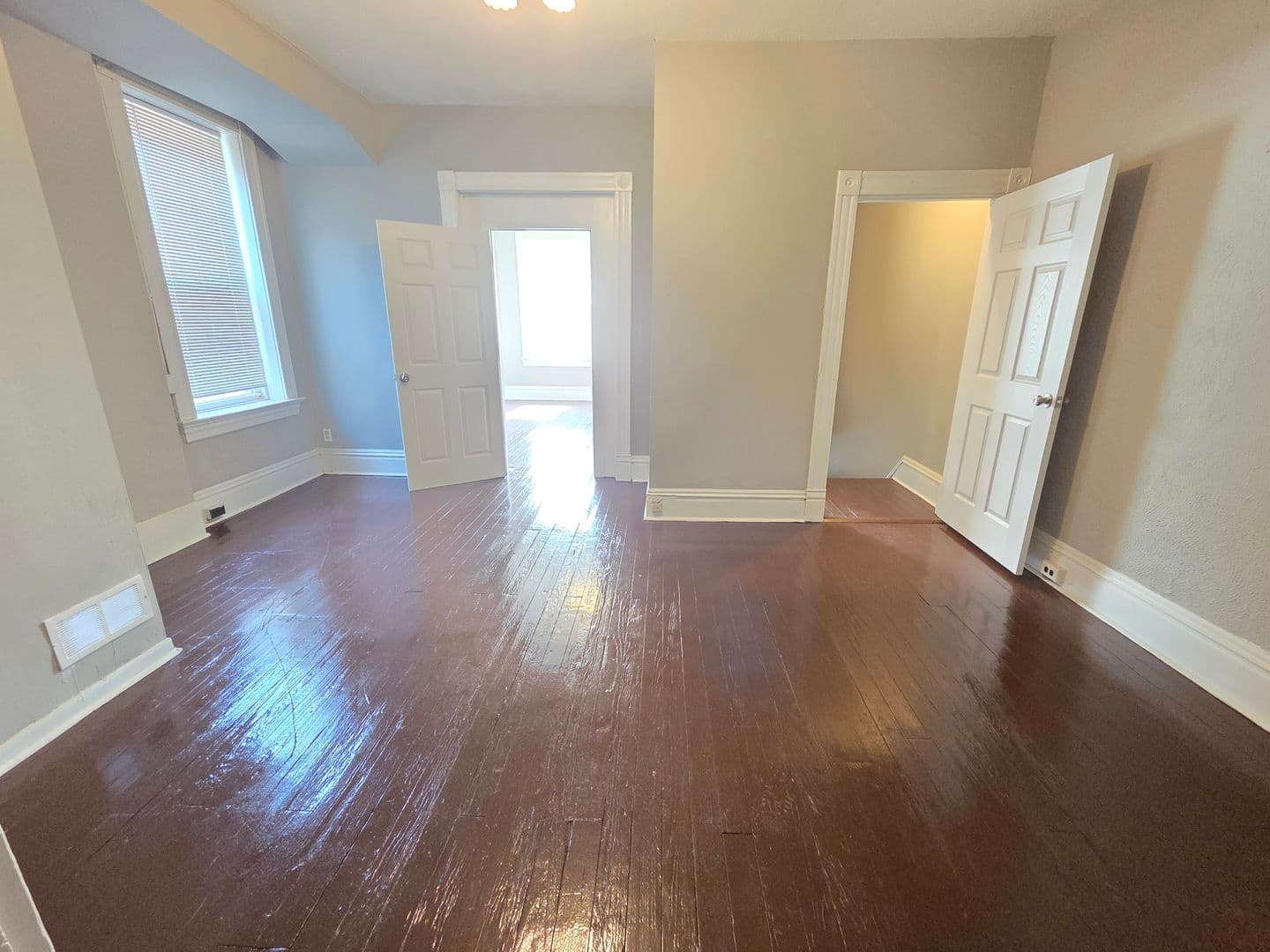 Saint Louis Apartment: 3509-3511 Ohio