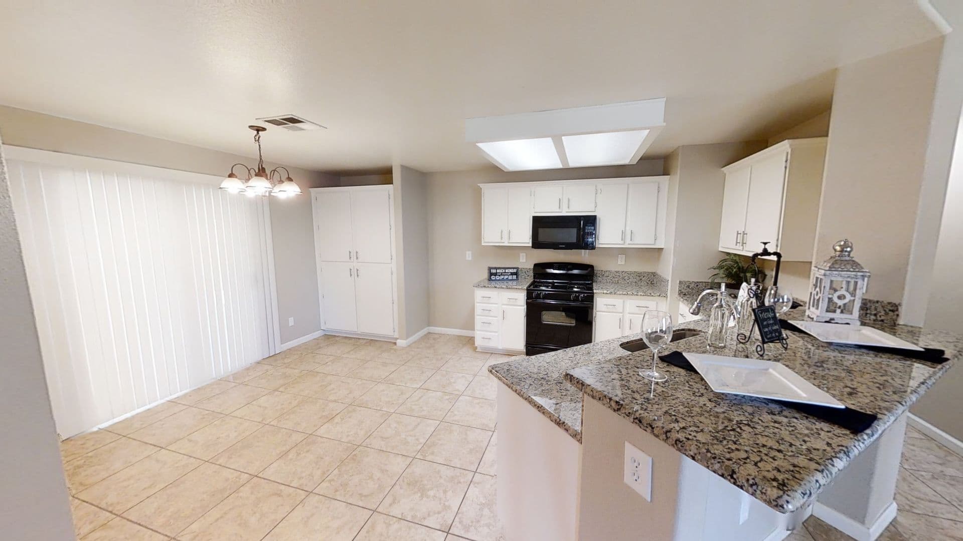 Banning House: 604 Marlboro Way