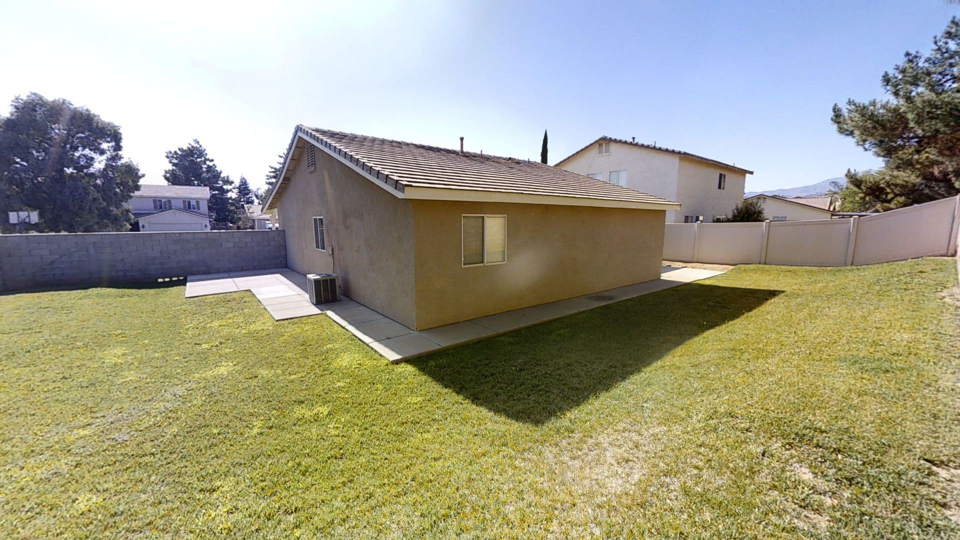 Banning House: 604 Marlboro Way