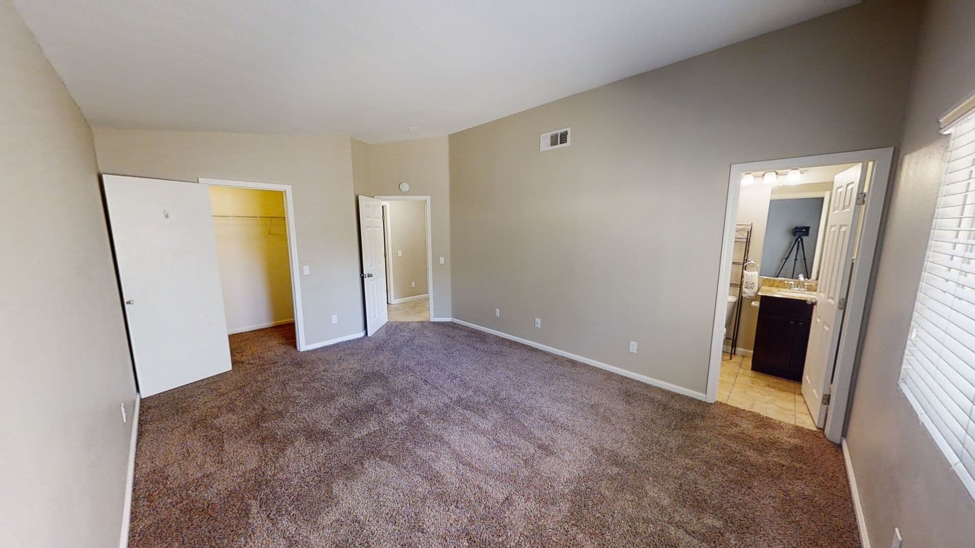 Banning House: 604 Marlboro Way