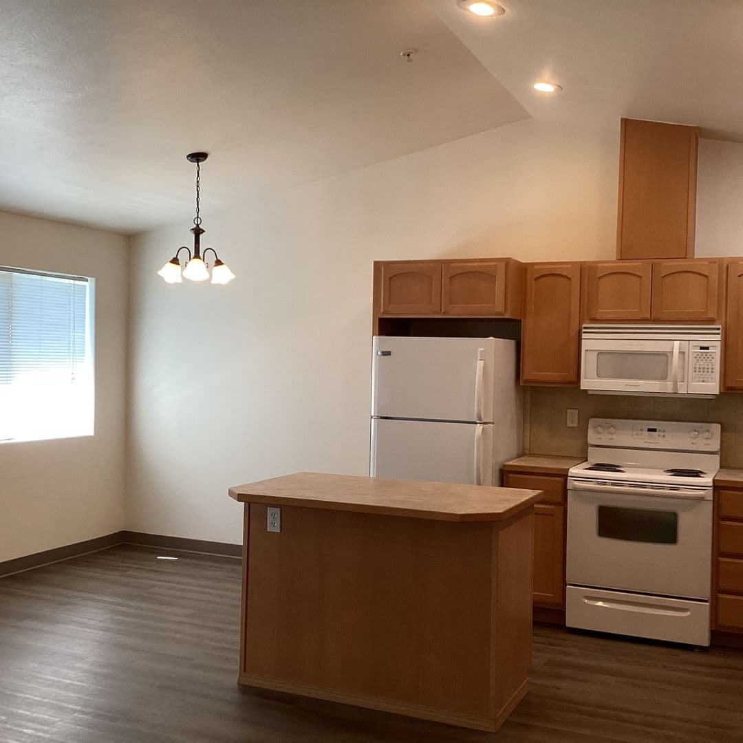 Spokane Valley Apartment: Rosevue Apartments