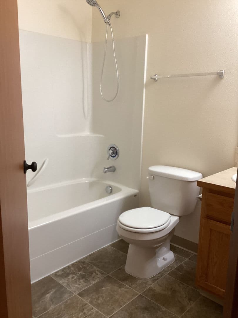 Airway Heights Apartment: Airway Townhomes