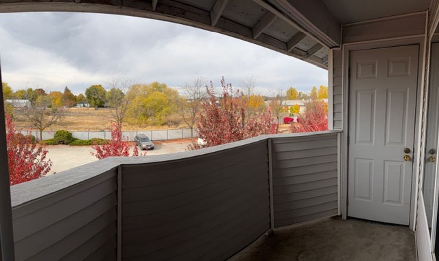 Spokane Valley Apartment: Fox Court Apartments
