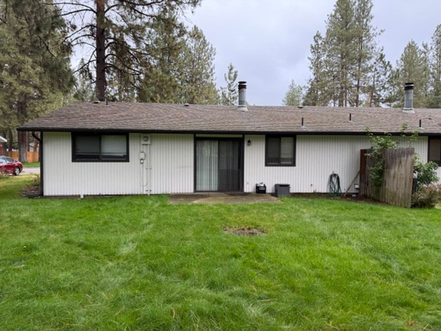 Spokane Valley Apartment: 822-24 S. Robinhood St.