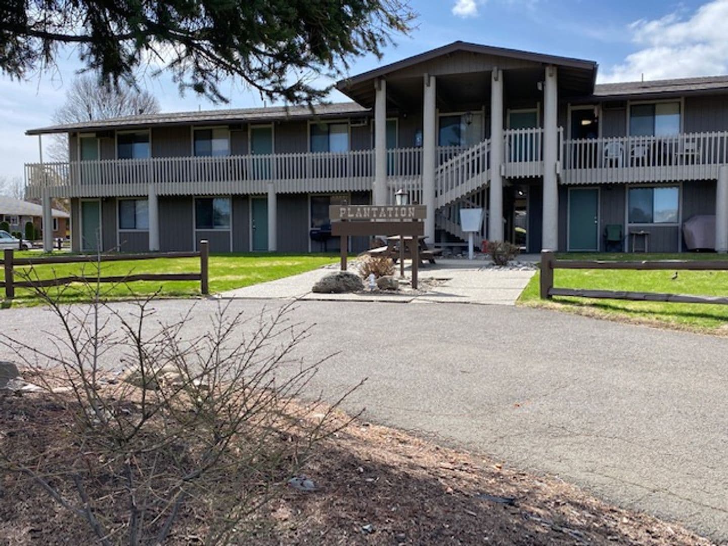 Spokane Valley Apartment: The Plantation