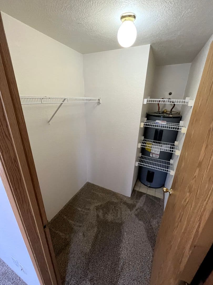 Spokane Valley Apartment: 1416 N. McDonald Ave.