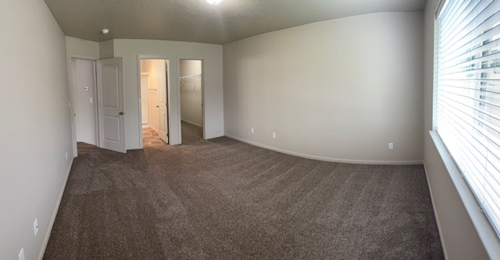 Spokane Valley Apartment: 828-830  S. Union