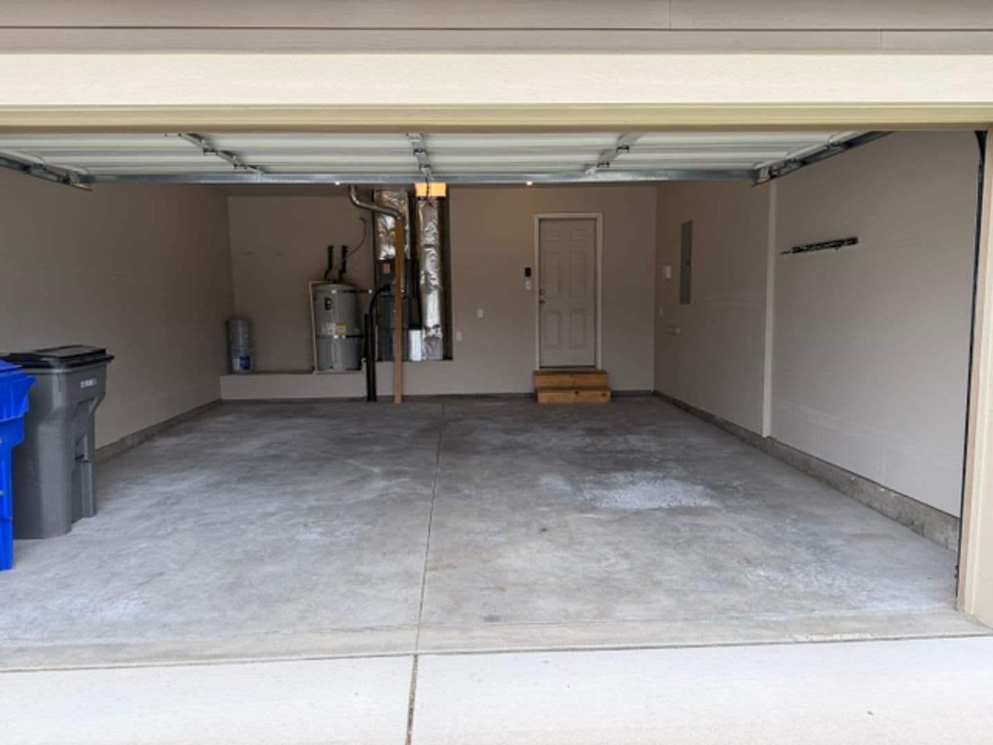 Spokane Valley Apartment: 828-830  S. Union