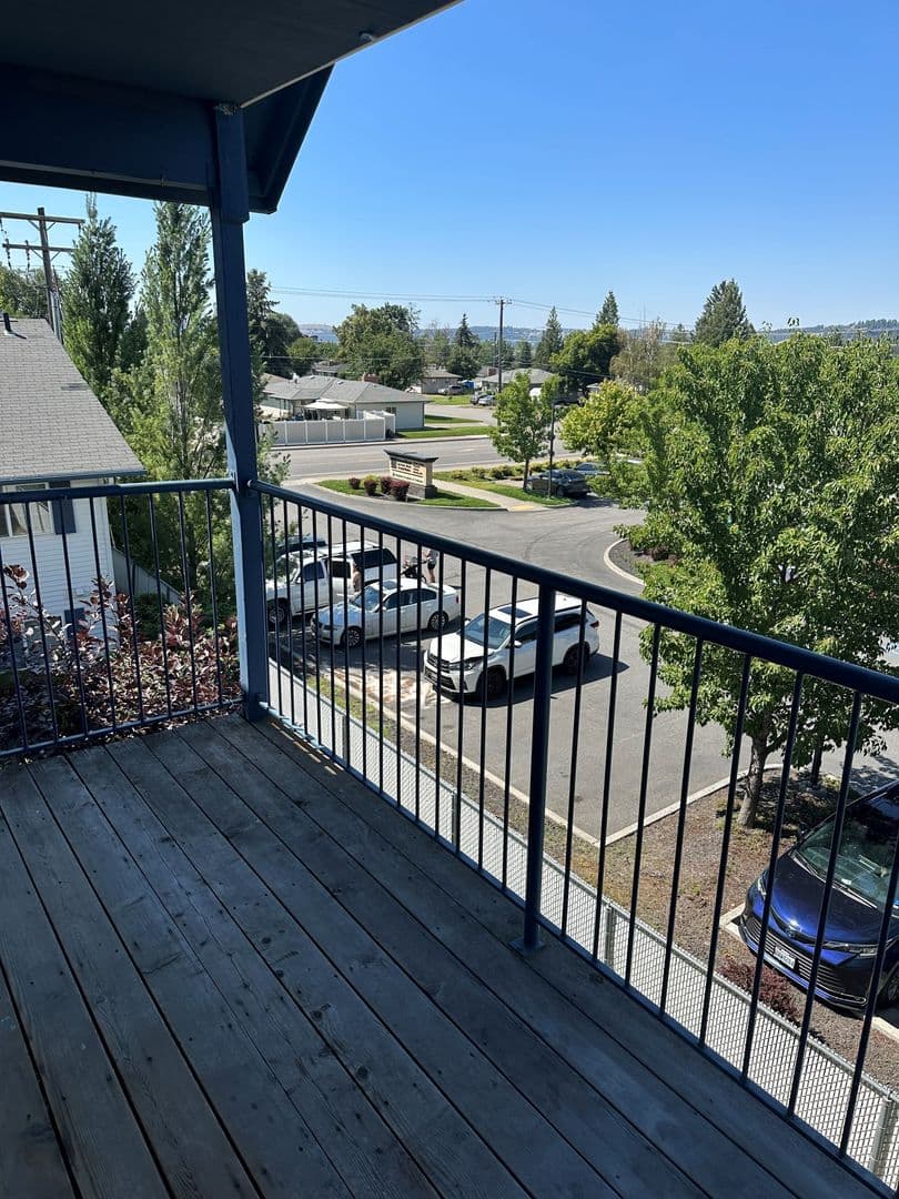 Spokane Valley Apartment: 1416 N. McDonald Ave.