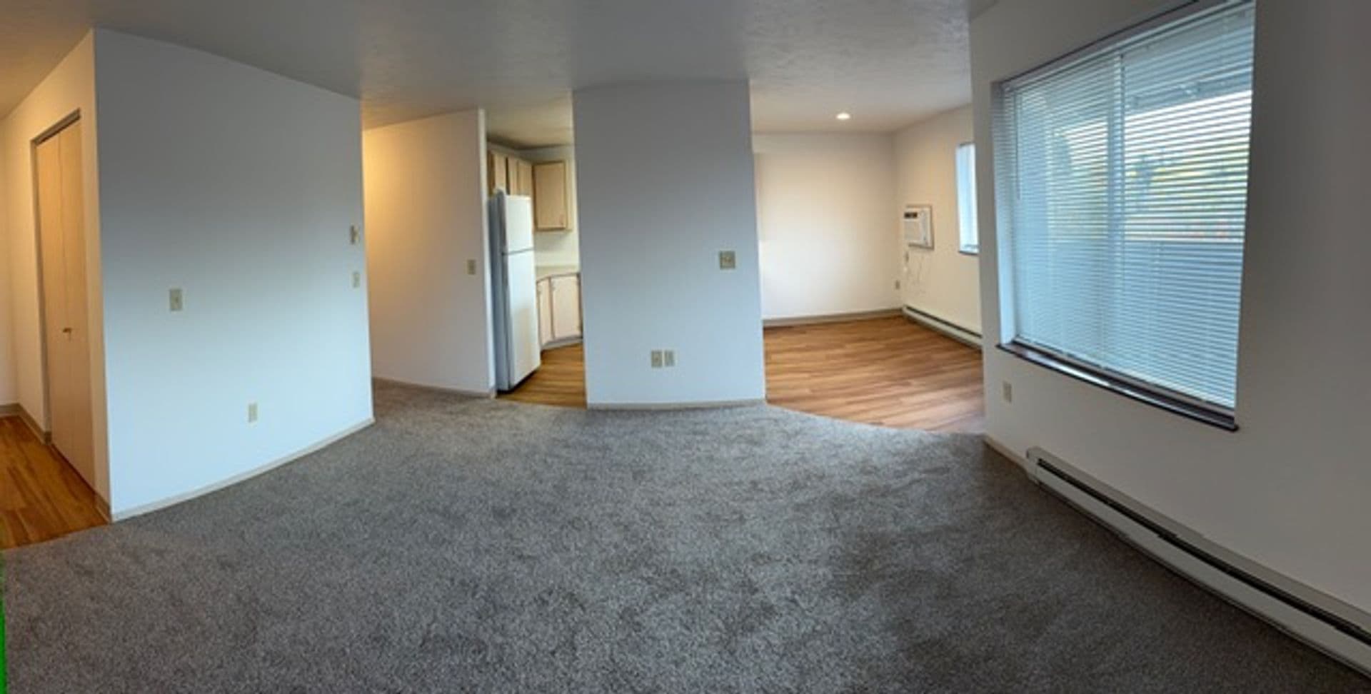 Spokane Valley Apartment: Fox Court Apartments