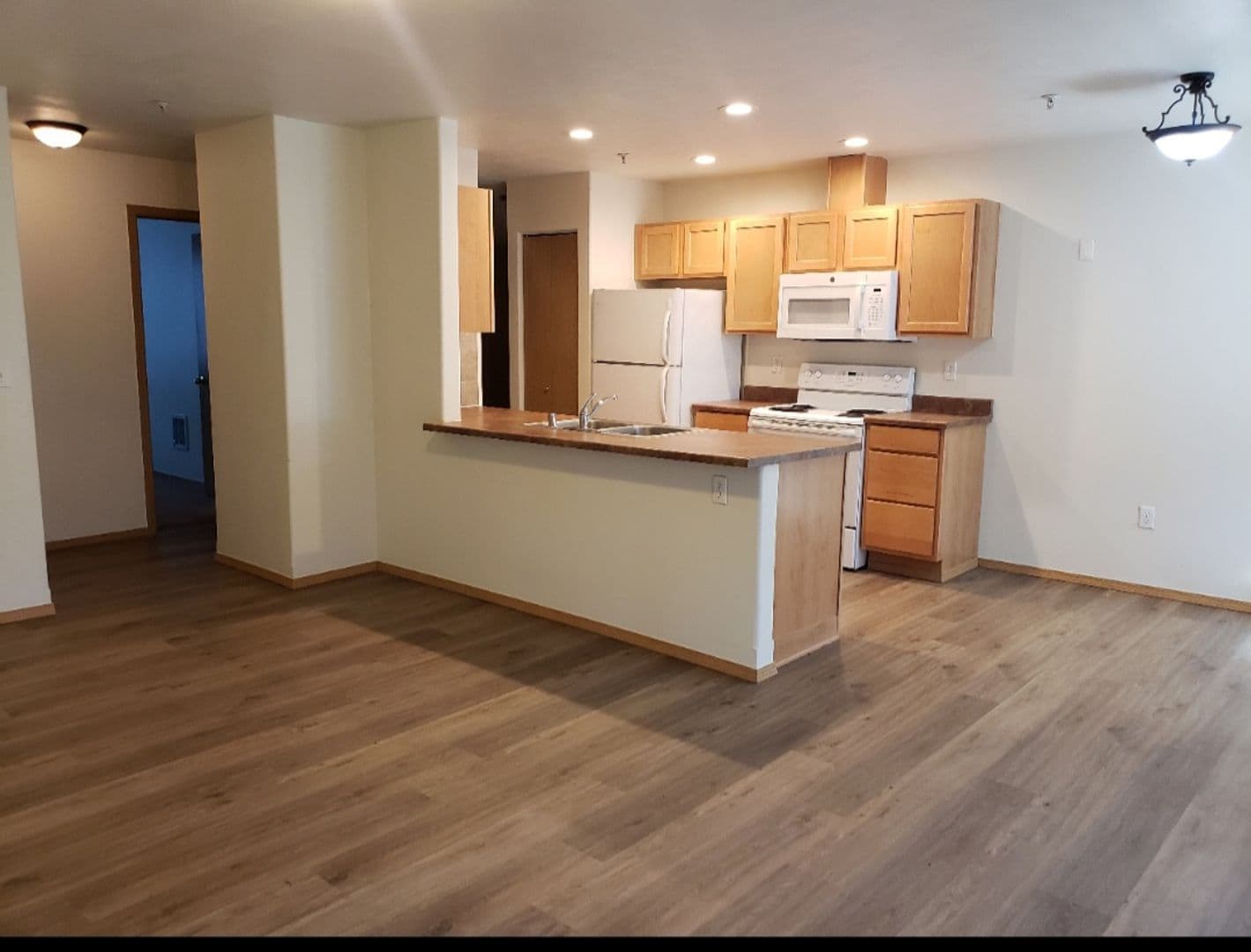 Spokane Valley Apartment: Rosevue Apartments