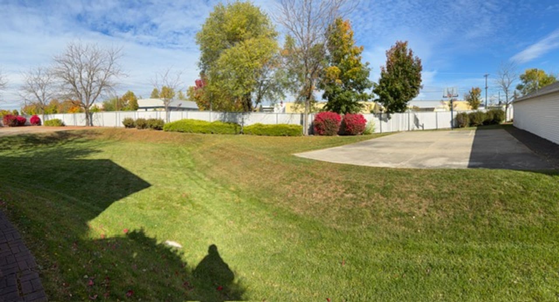 Spokane Valley Apartment: Fox Court Apartments
