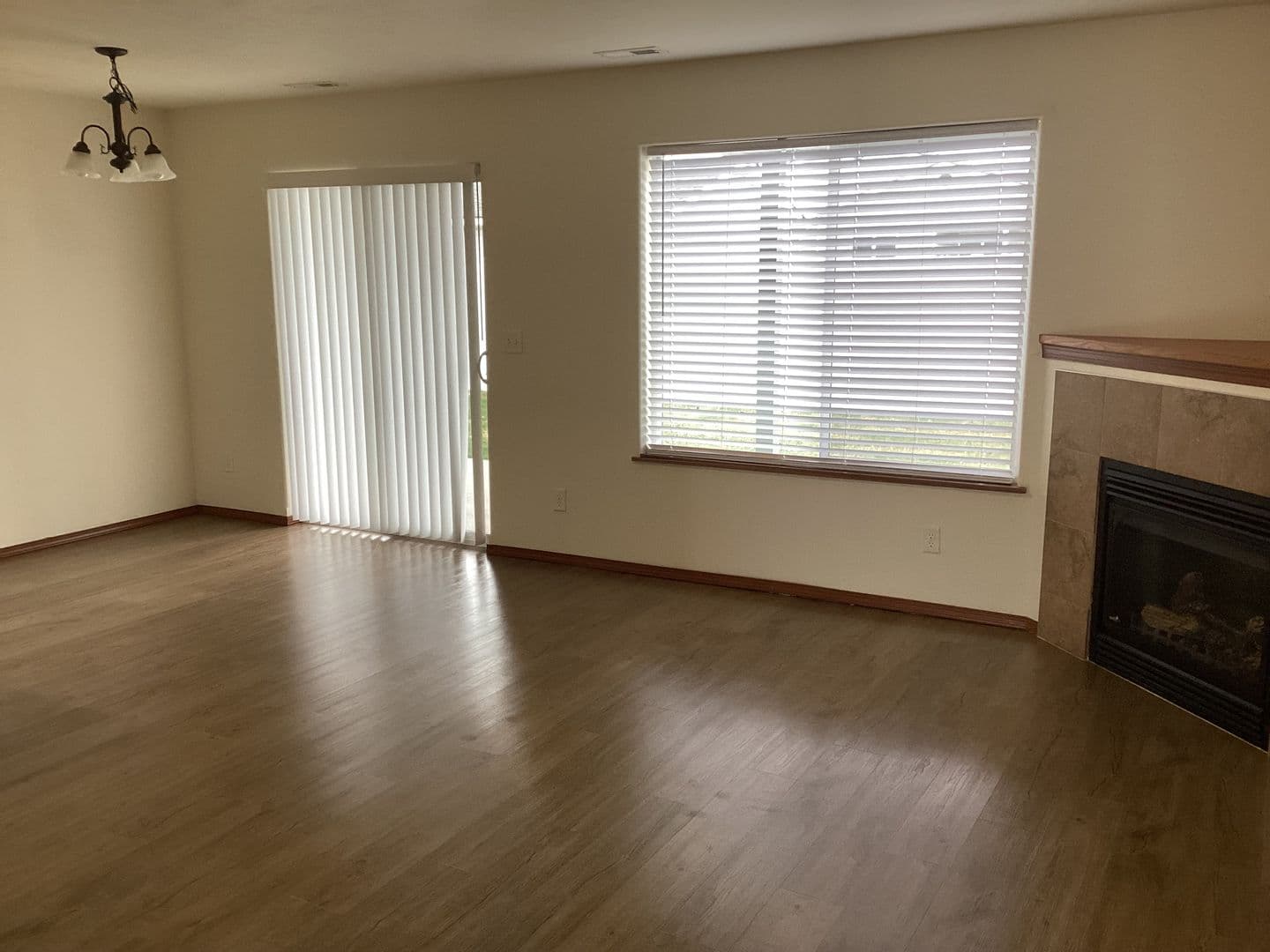 Airway Heights Apartment: Airway Townhomes