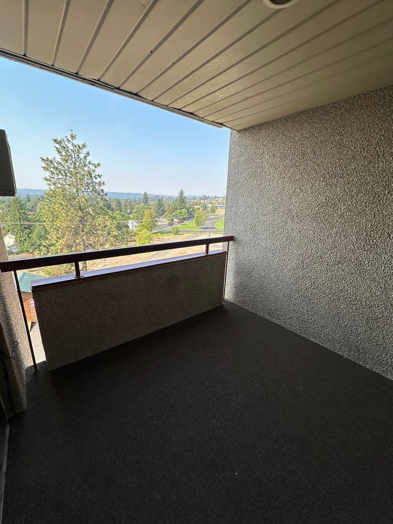 Spokane Apartment: Spokane View Apartments