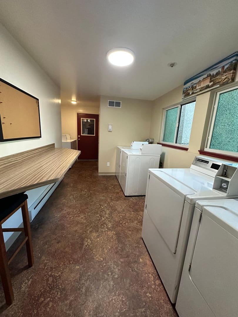 Spokane Apartment: Spokane View Apartments