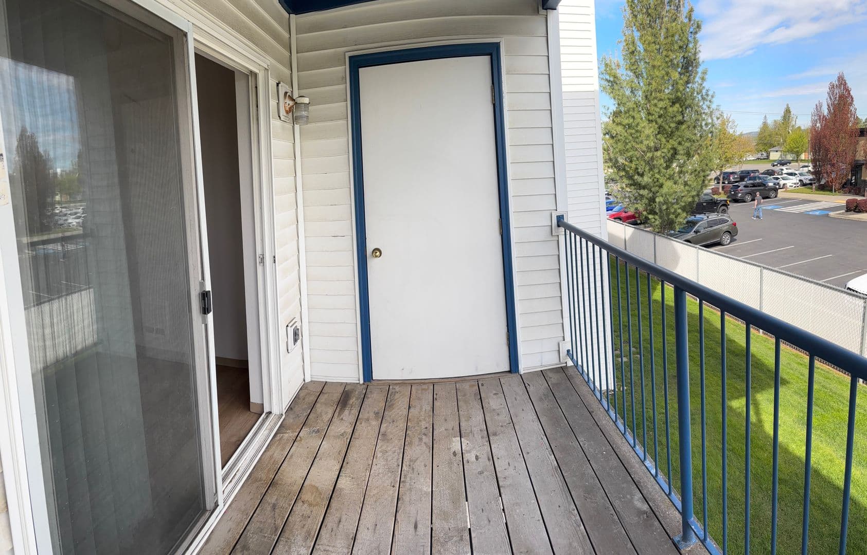 Spokane Valley Apartment: 1416 N. McDonald Ave.