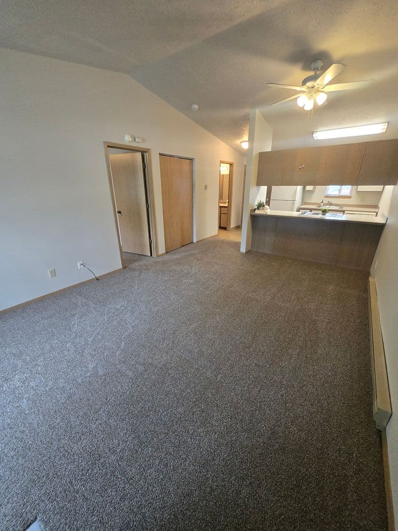 Spokane Valley Apartment: Valley Ridge Apartments