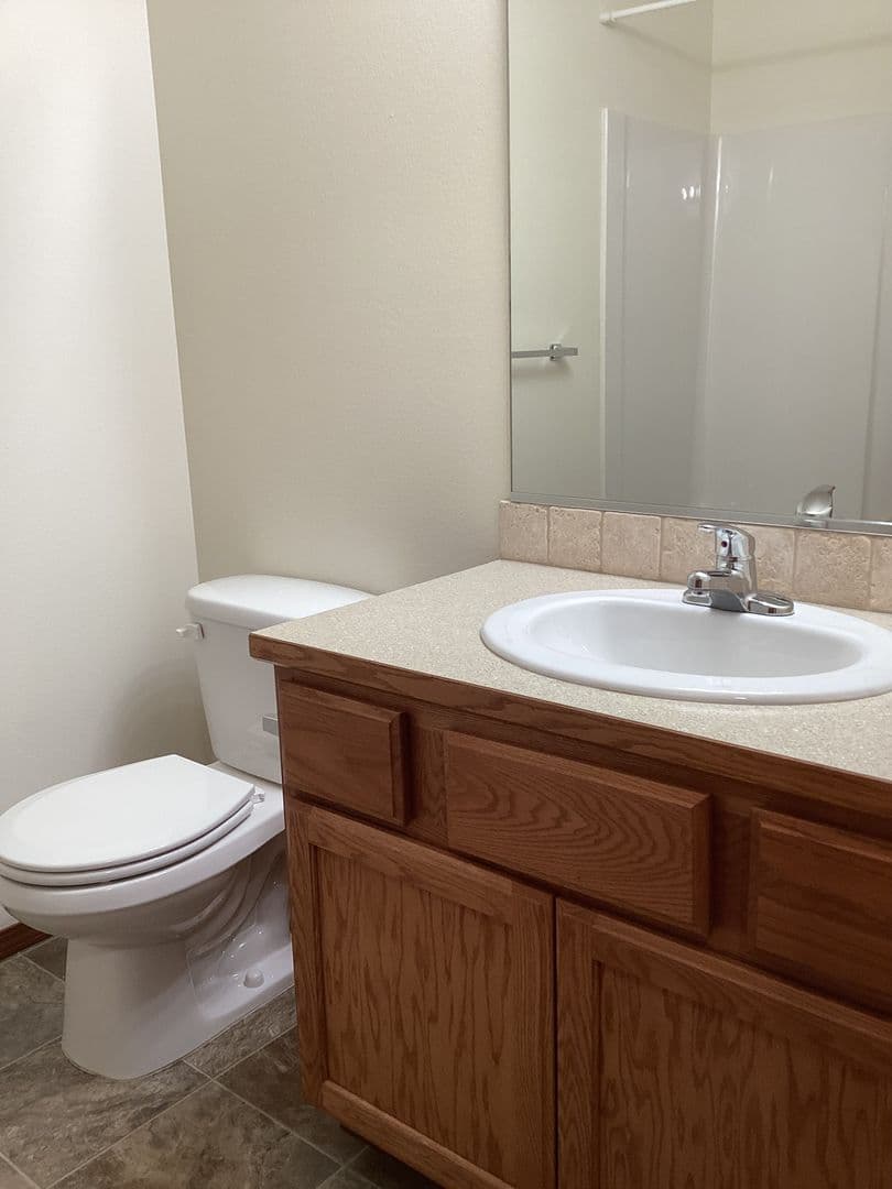 Airway Heights Apartment: Airway Townhomes
