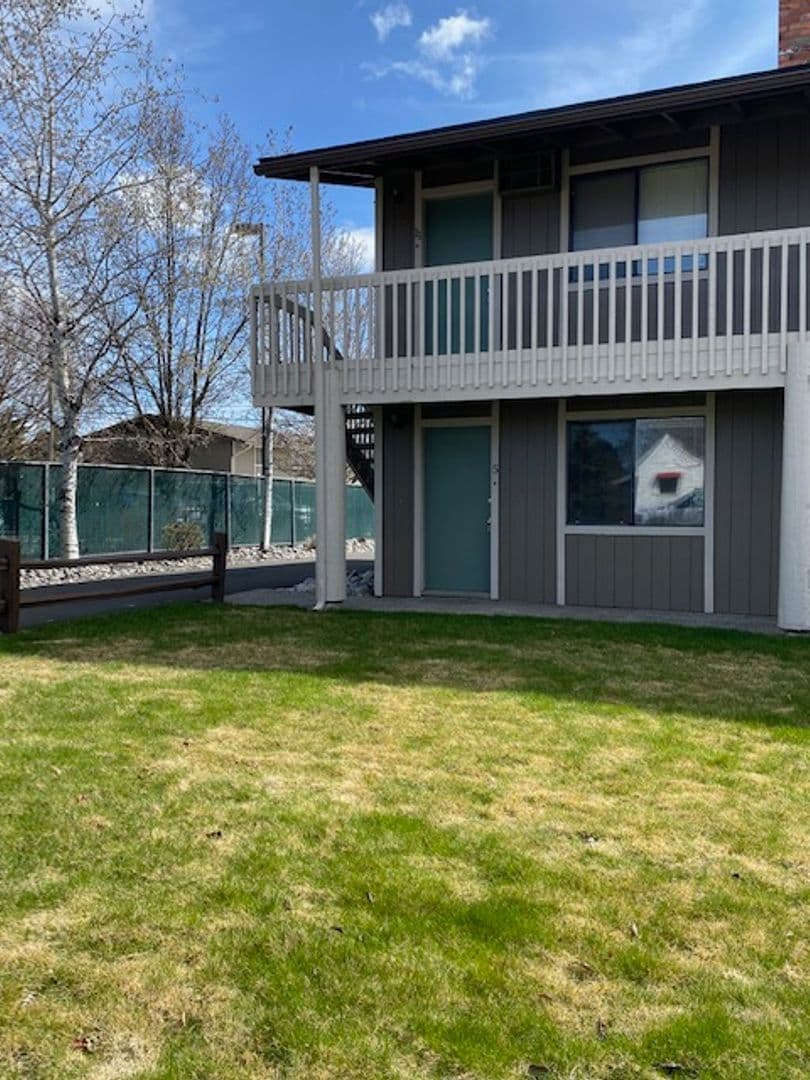 Spokane Valley Apartment: The Plantation