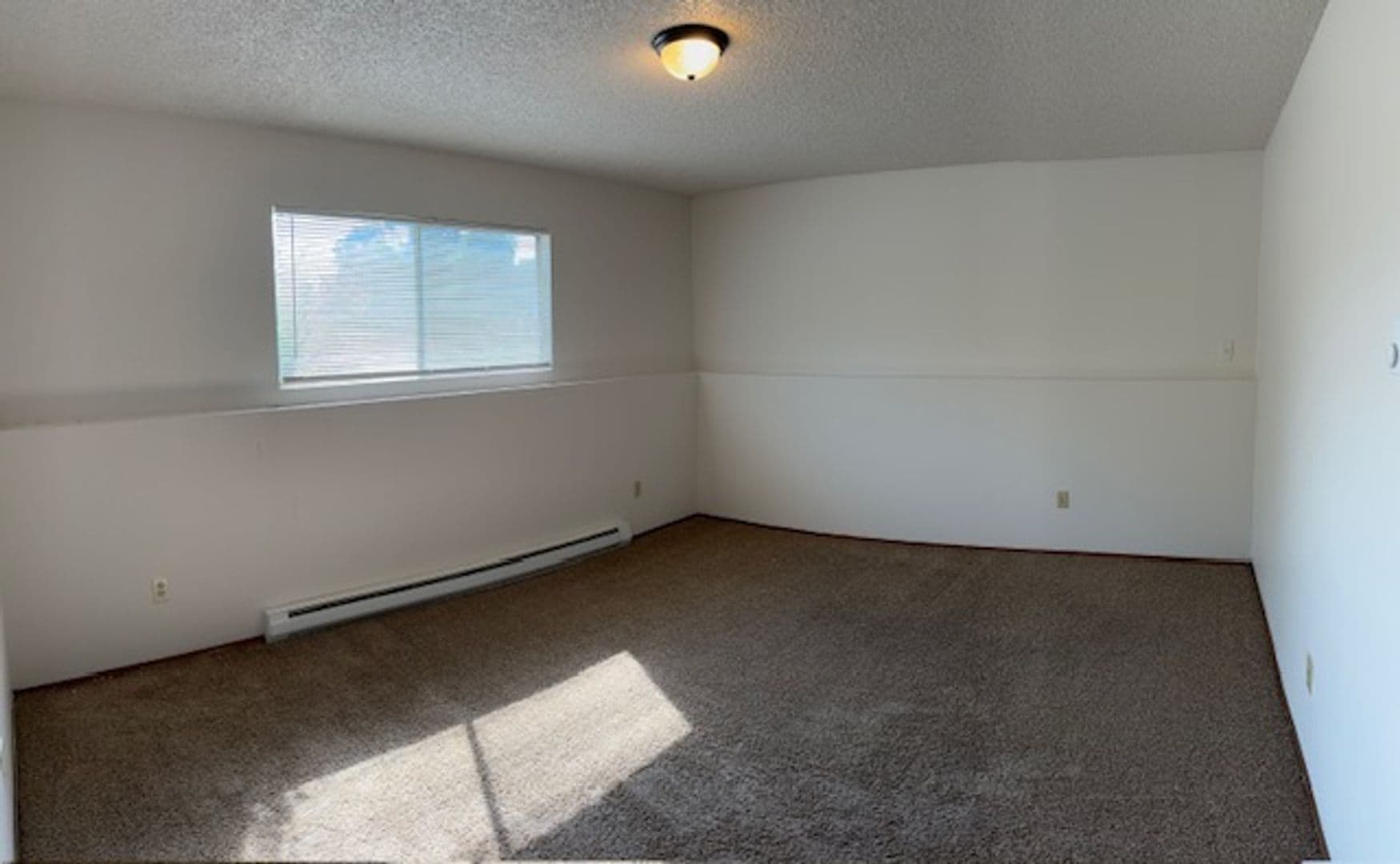 Spokane Valley Apartment: 823-25 N. Burns Rd.