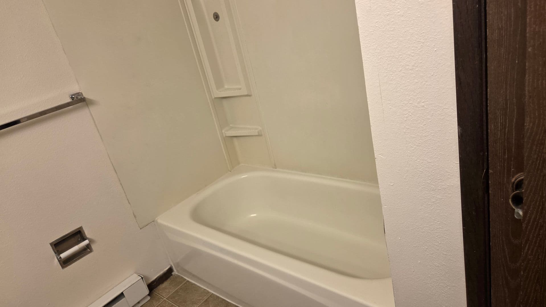 Spokane Apartment: Forrest Glyn