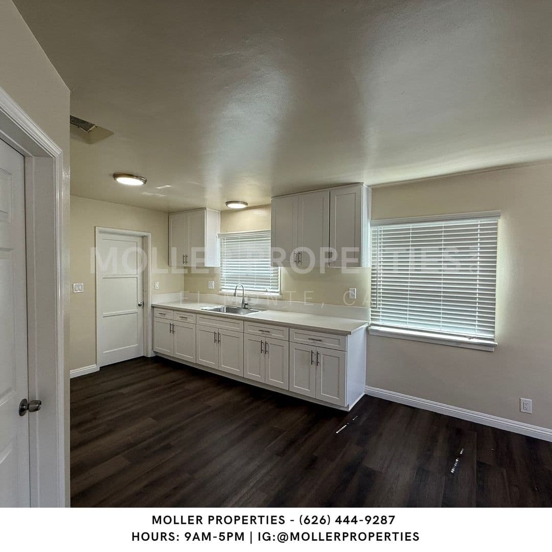 El Monte Apartment: 11900-11906 Magnolia St