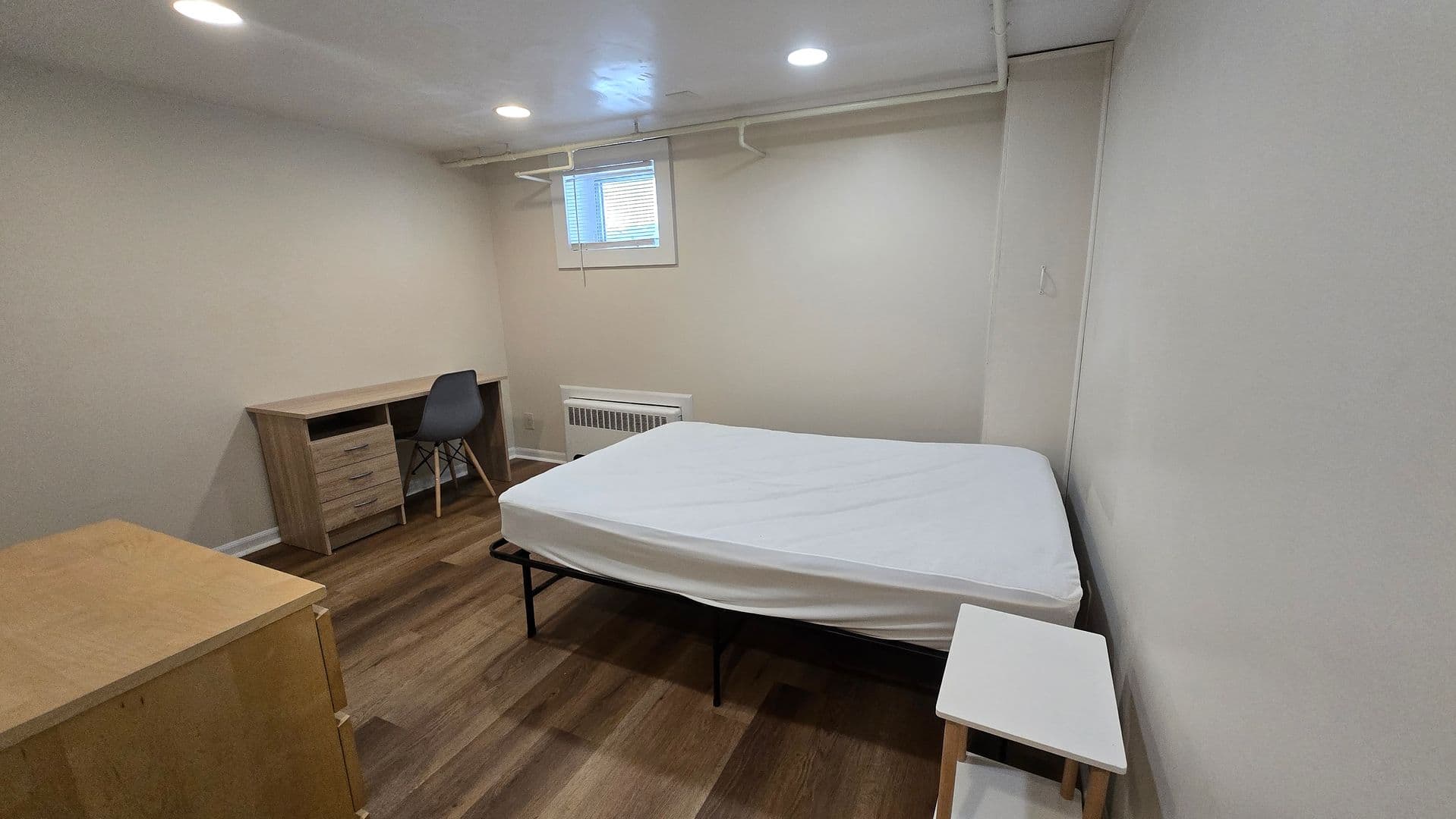 Ithaca Apartment: 111 Blair Street