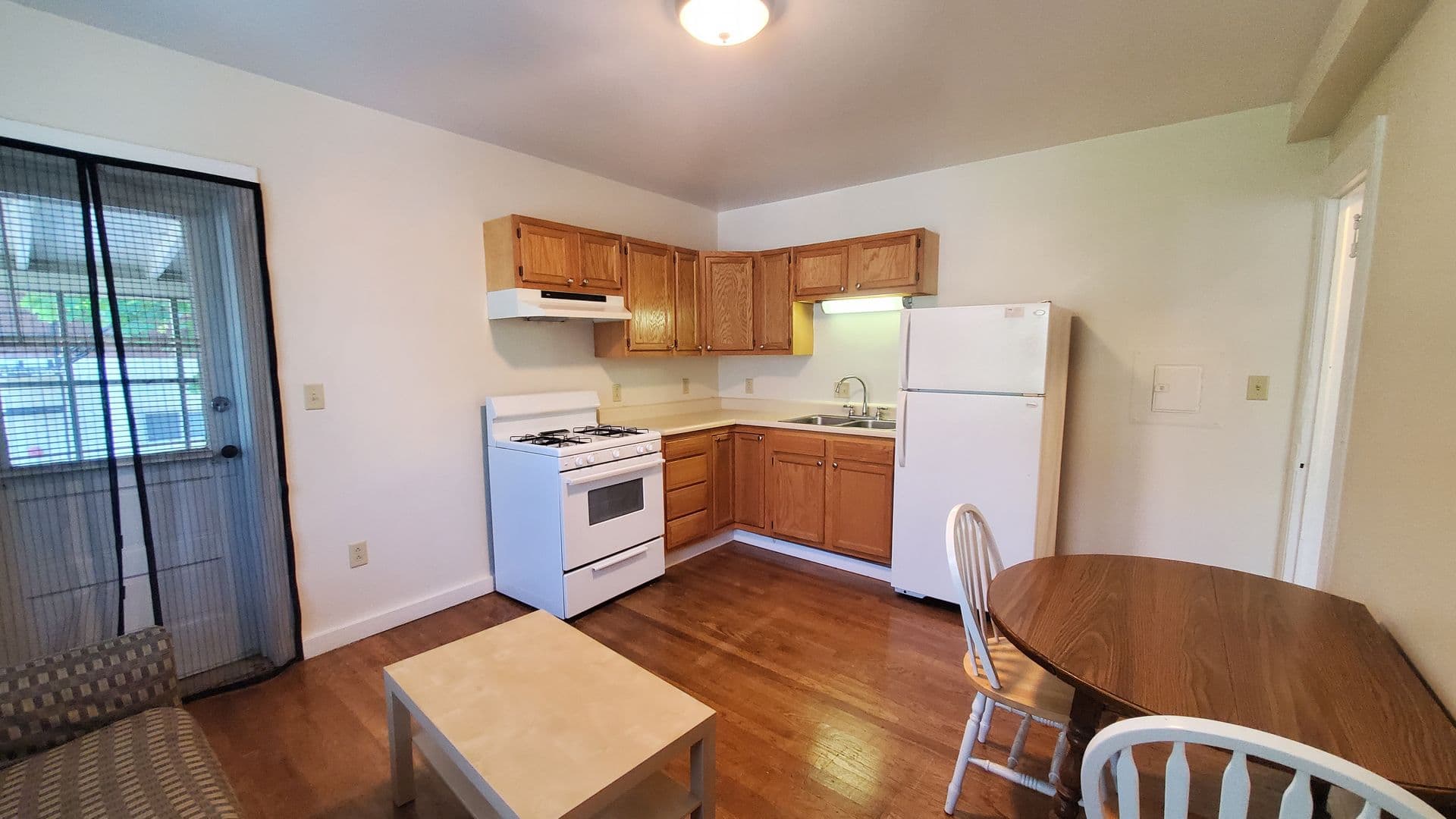 Ithaca Apartment: 523 E Buffalo Street